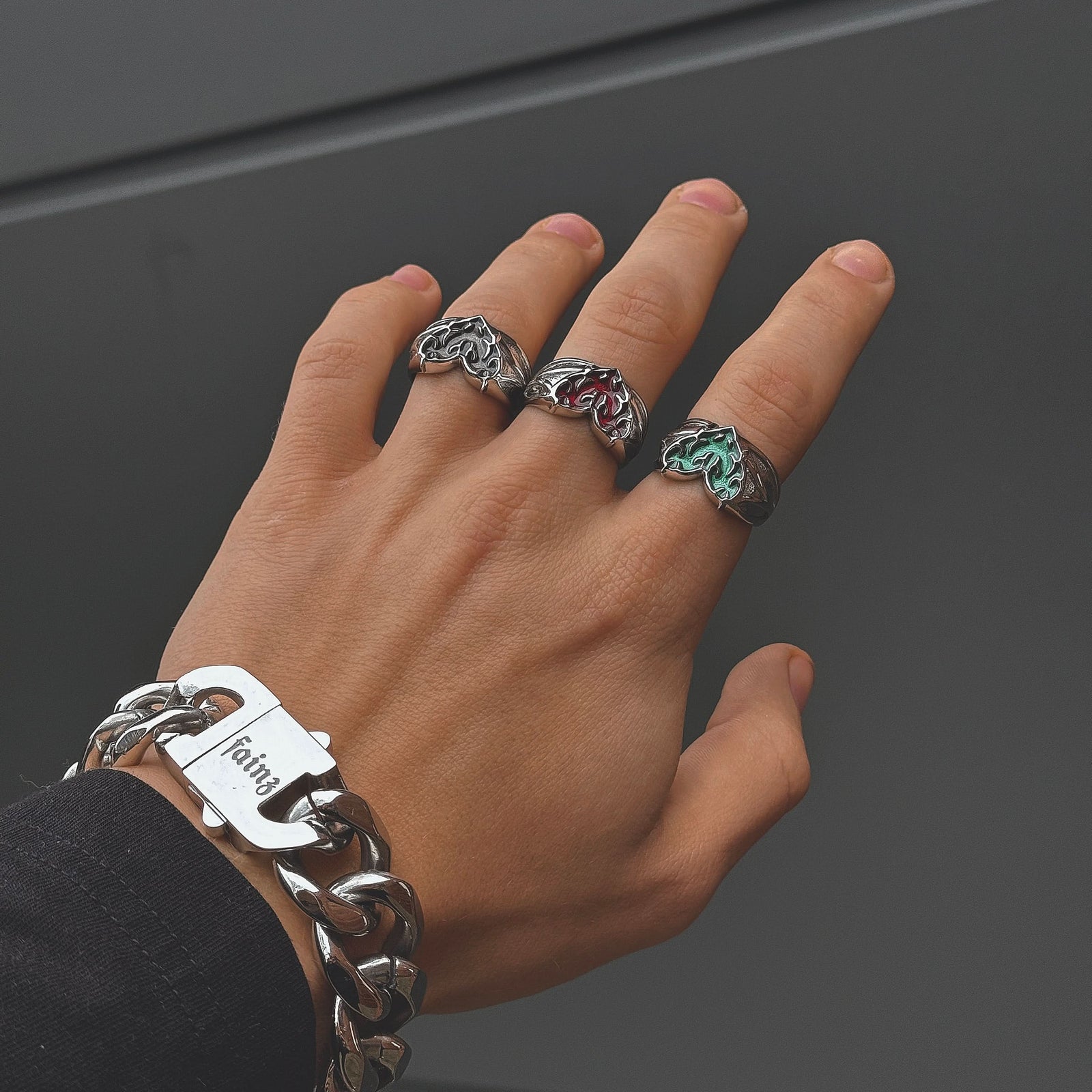 IL Heart Ring Black – fainz® Shop